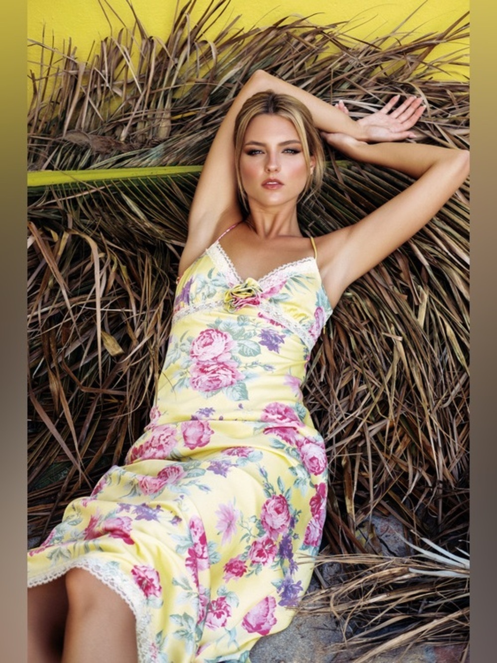 WAYF Yellow Midi Floral Dress sz L